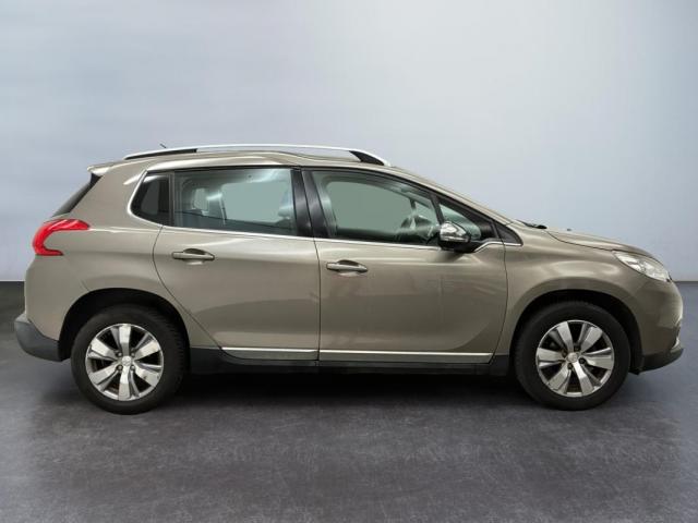 Peugeot 2008 image 5