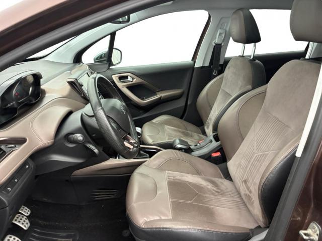 Peugeot 2008 image 6