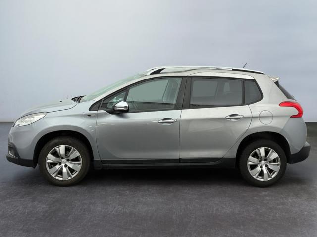 Peugeot 2008 image 8