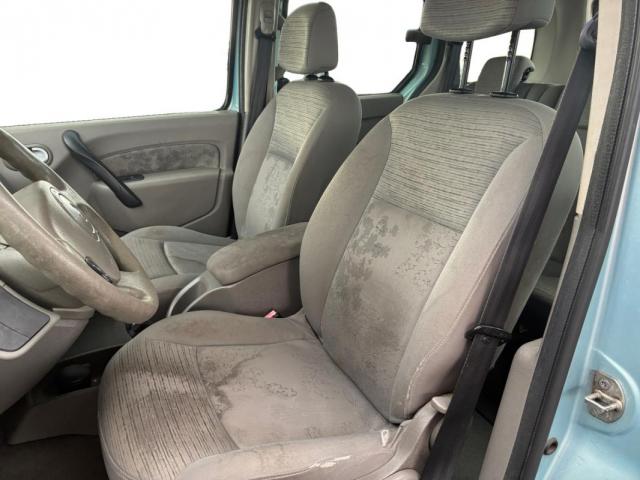 Renault Kangoo image 6