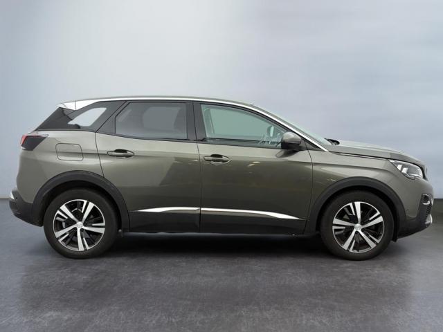 Peugeot 3008 image 1