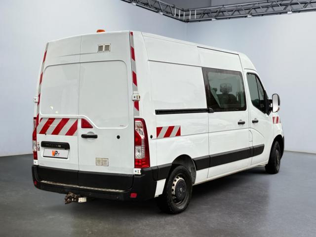 Renault Master image 2