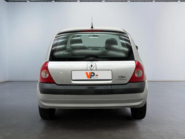 Renault Clio image 2