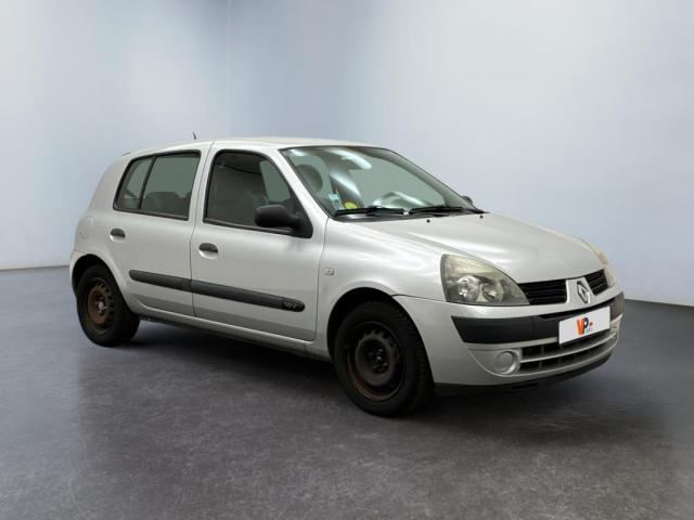 Renault Clio image 8