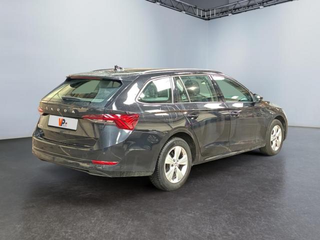 Skoda Octavia image 7