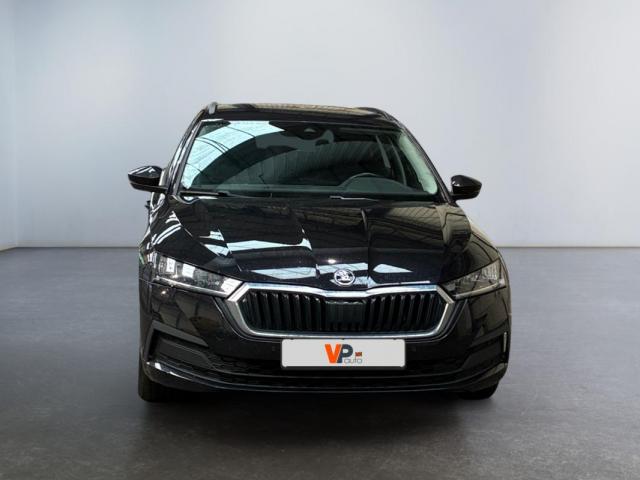 Skoda Octavia image 2