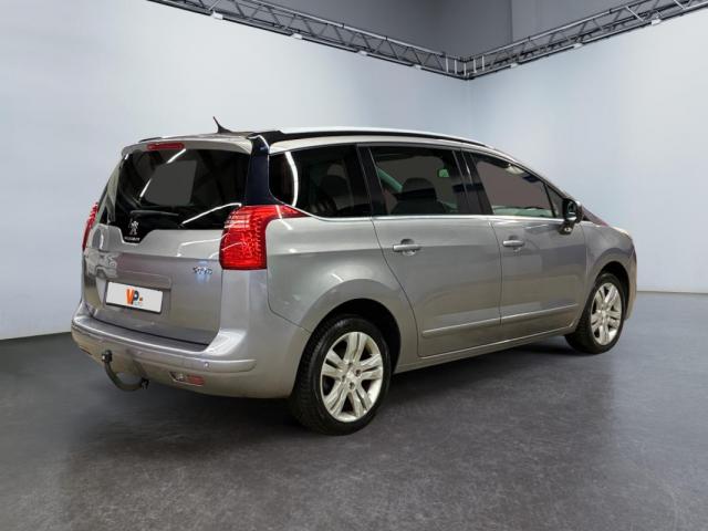 Peugeot 5008 image 8