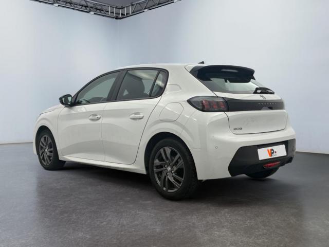 Peugeot 208 image 2