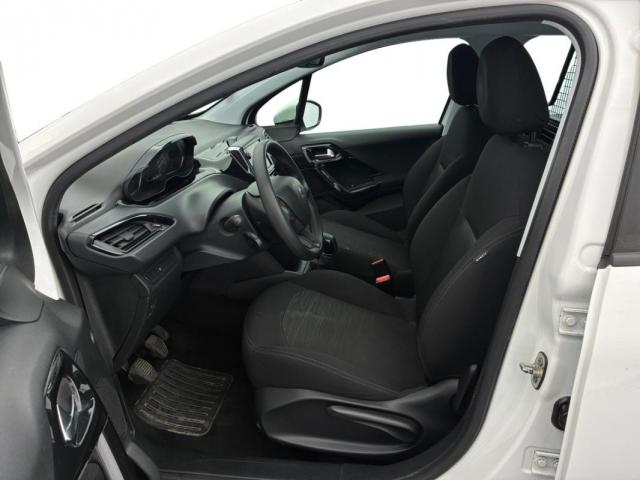 Peugeot 208 Affaire image 7