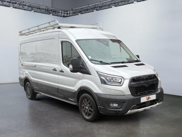 Ford Transit image 2