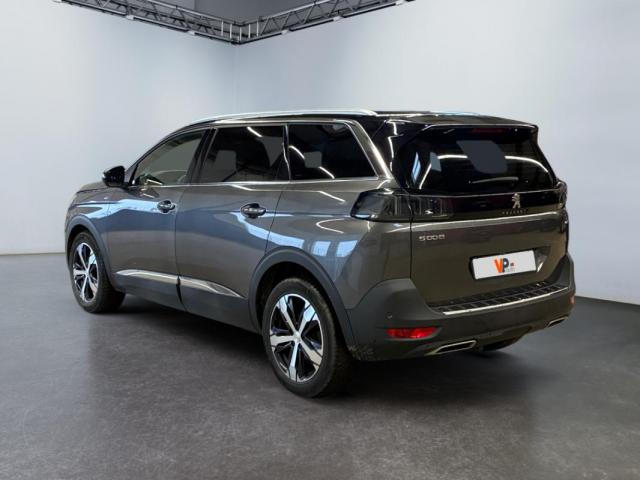 Peugeot 5008 image 1