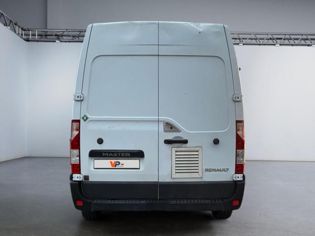 Renault Master image 1