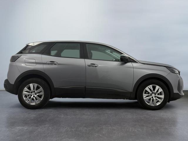Peugeot 3008 image 2