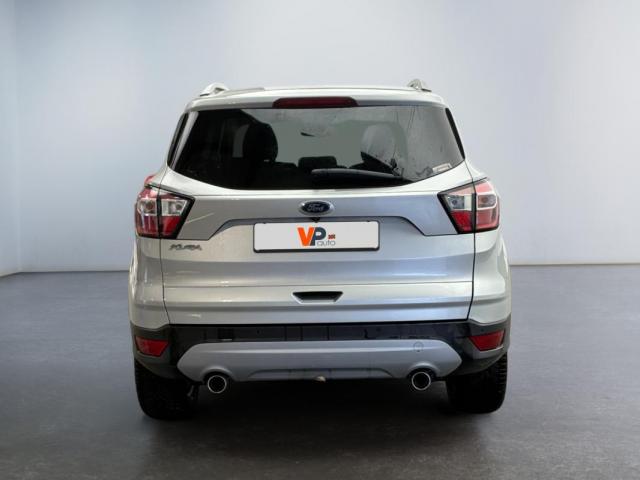 Ford Kuga image 2