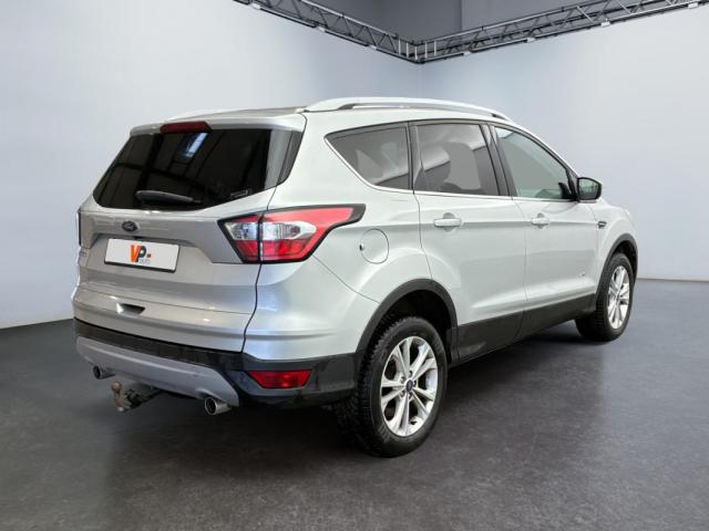 Ford Kuga image 8