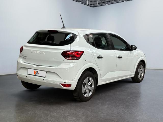 Dacia Sandero image 2