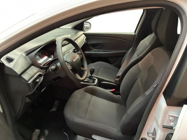 Dacia Sandero image 8