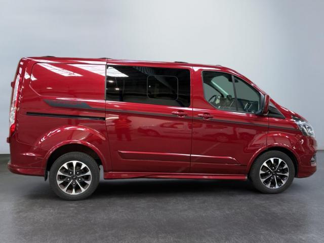 Ford Transit Custom image 2