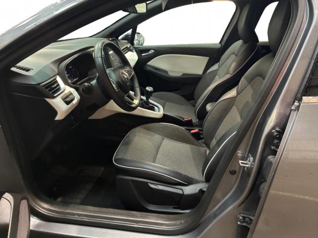 Renault Clio image 1