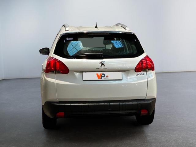 Peugeot 2008 image 8