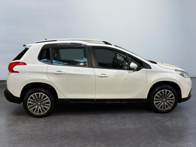 Peugeot 2008 image 5