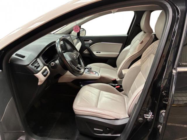 Renault Captur image 6