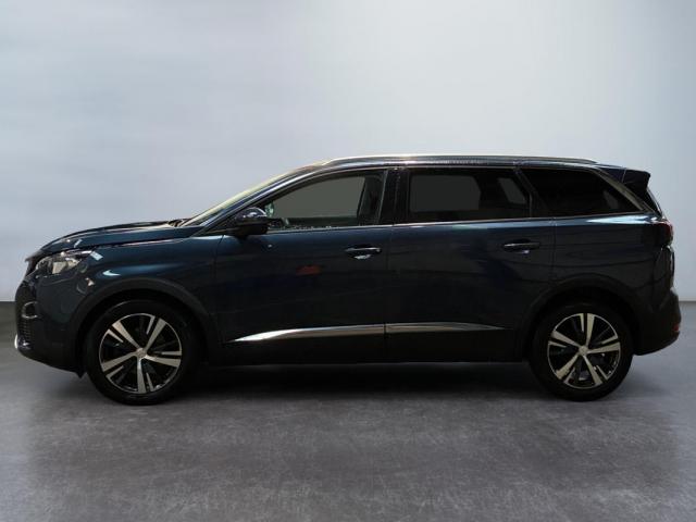 Peugeot 5008 image 6