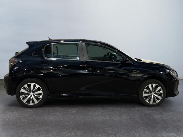 Peugeot 208 image 6