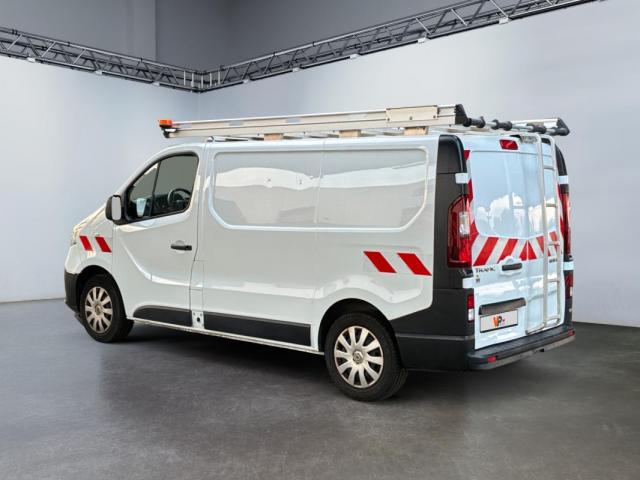 Renault Trafic image 3