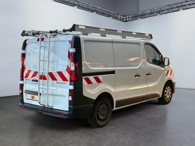 Renault Trafic image 1