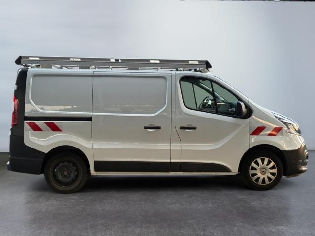 Renault Trafic image 7
