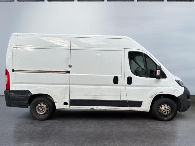 Peugeot Boxer image 8