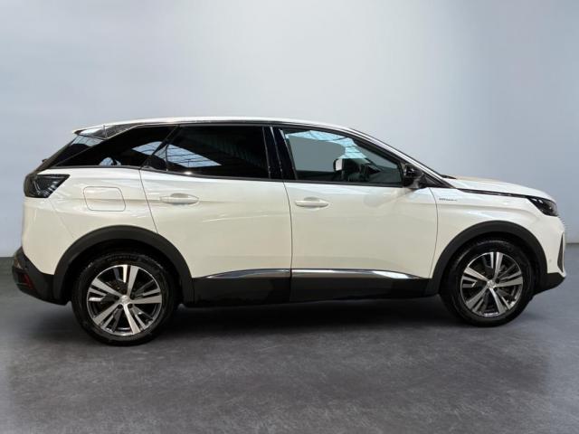 Peugeot 3008 image 3