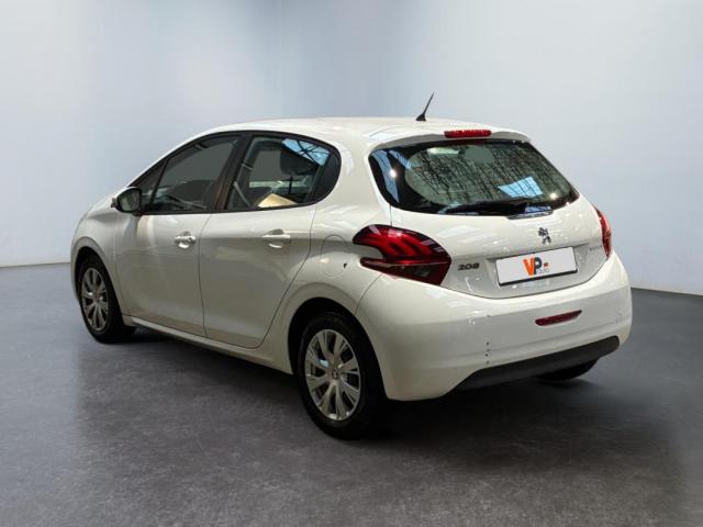Peugeot 208 image 2