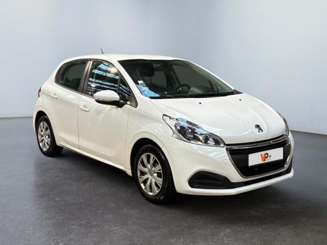 Peugeot 208 image 7