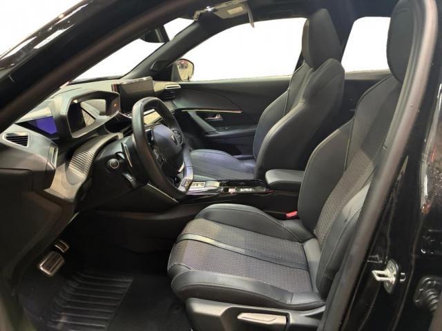 Peugeot 2008 image 7