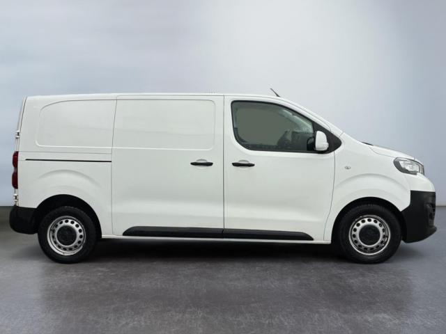 Peugeot Expert image 2