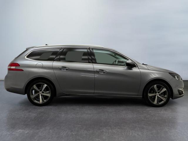 Peugeot 308 Sw image 2