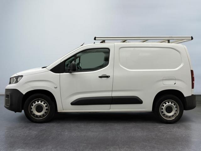 Peugeot Partner image 1