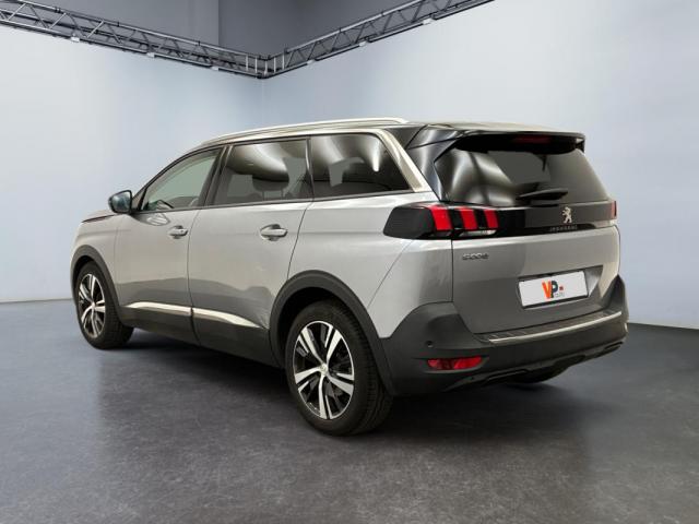 Peugeot 5008 image 6