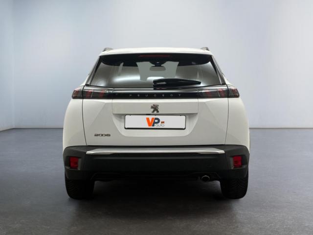 Peugeot 2008 image 8