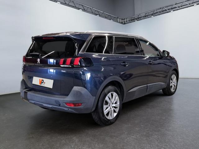 Peugeot 5008 image 3