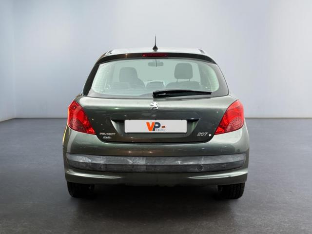 Peugeot 207 image 7