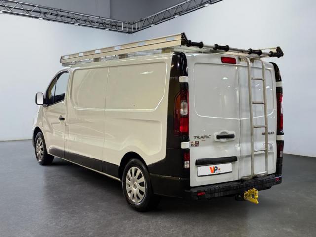 Renault Trafic image 2