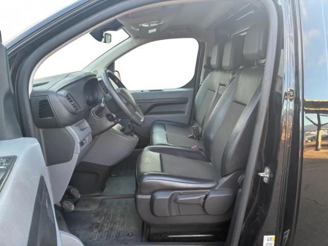 Peugeot Expert image 1