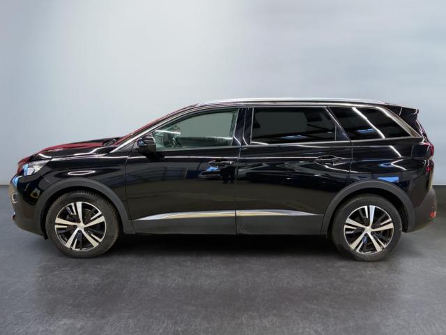 Peugeot 5008 image 8