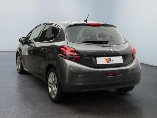 Peugeot 208 image 3
