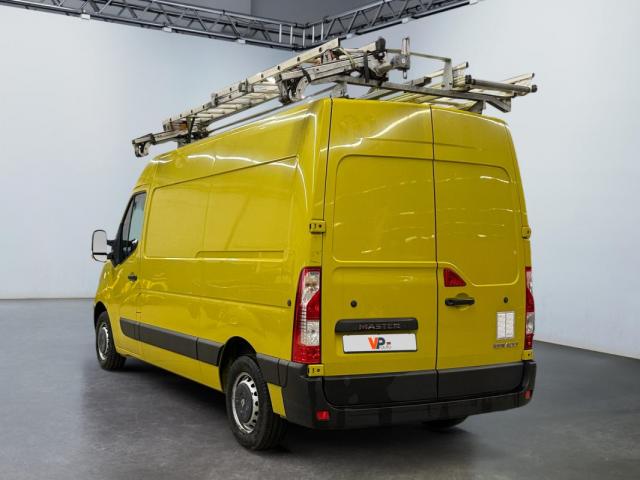 Renault Master image 1