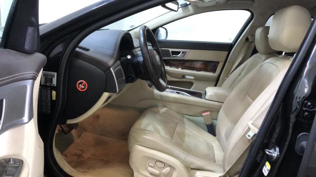Jaguar Xf image 3