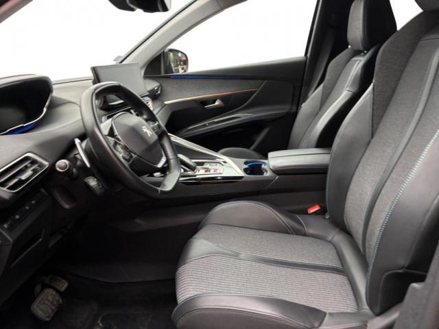 Peugeot 3008 image 1